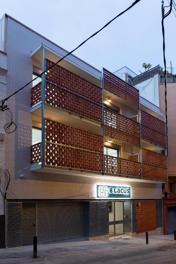 8 Lacus Victoria *